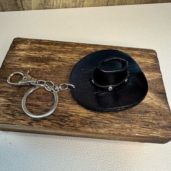 Western Leather Purse Charm Cowboy Hat Keychain NeW FAST SHIP Bag Flair - Picture 2 of 3